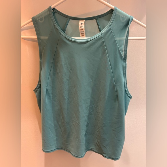 Lululemon Tank - Picture 1 of 4